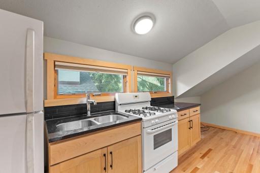 1522 Hague Avenue, Saint Paul, MN 55104