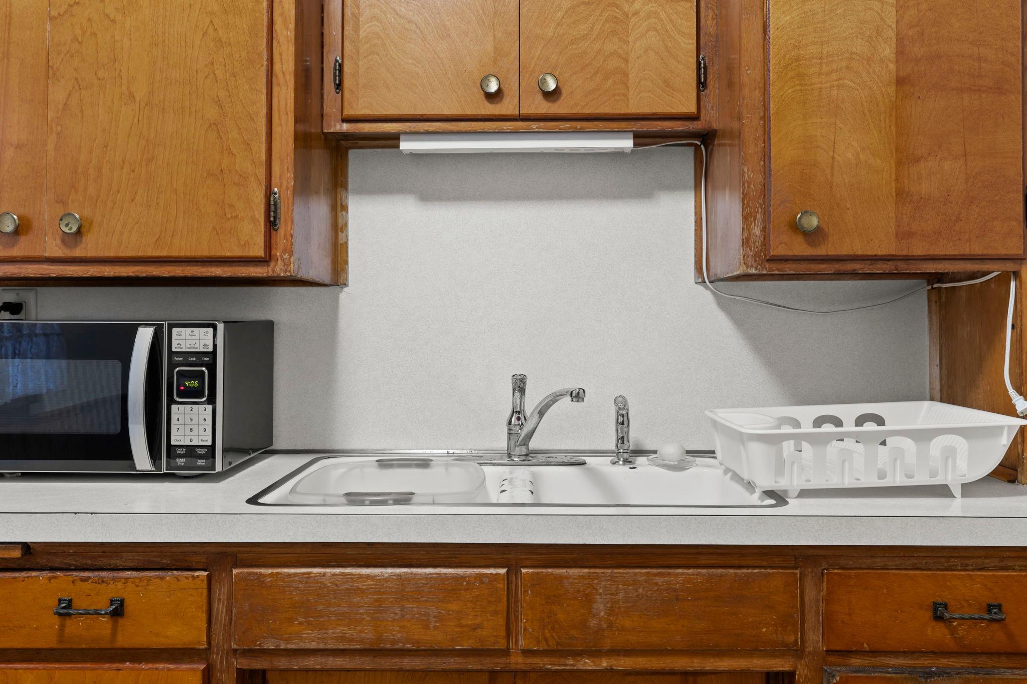 67-web-or-mls-1522 Hague Ave-39 (2).jpg