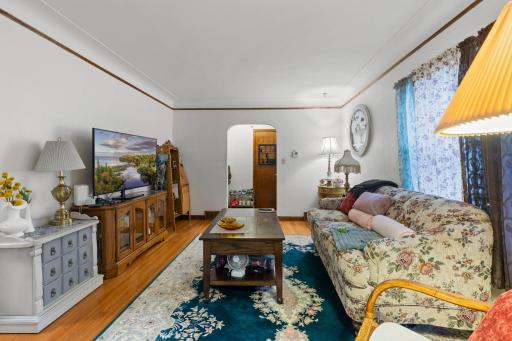 1522 Hague Avenue, Saint Paul, MN 55104