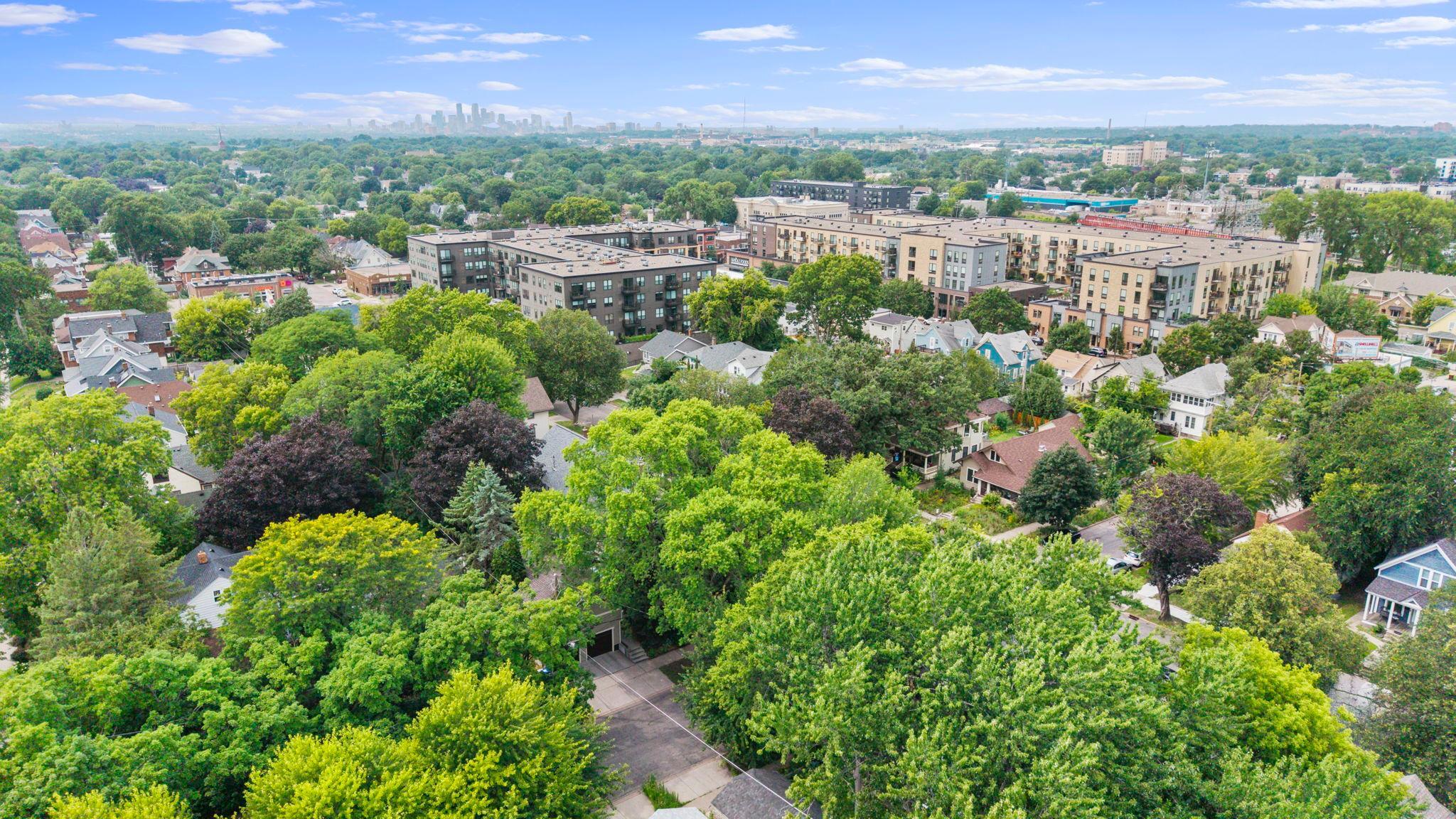 134-web-or-mls-1522 Hague Ave-87.jpg