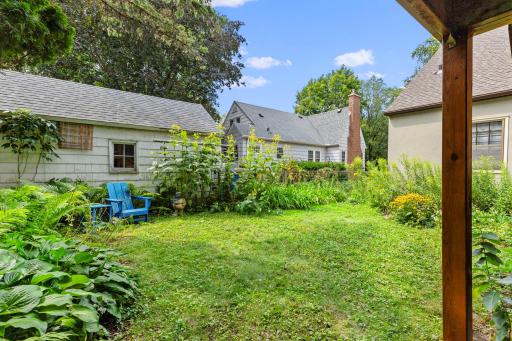 1522 Hague Avenue, Saint Paul, MN 55104