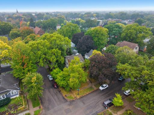 1522 Hague Avenue, Saint Paul, MN 55104