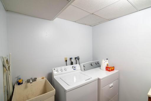 908 9th Street NE, Little Falls, MN 56345