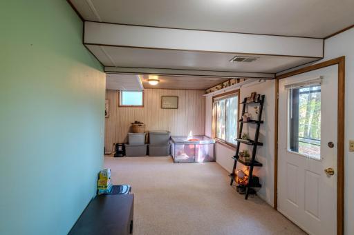 908 9th Street NE, Little Falls, MN 56345