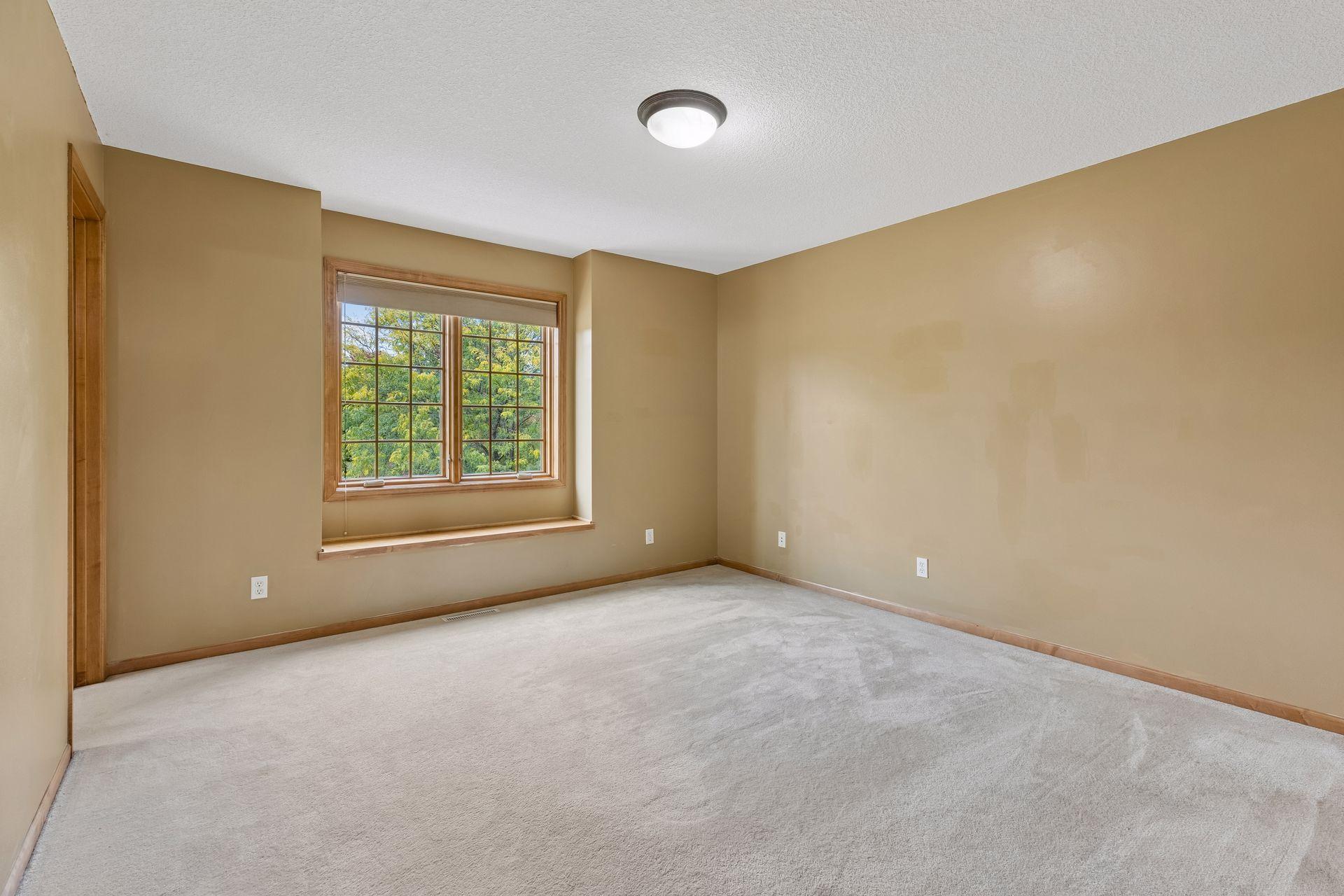 4th bedroom with own bath