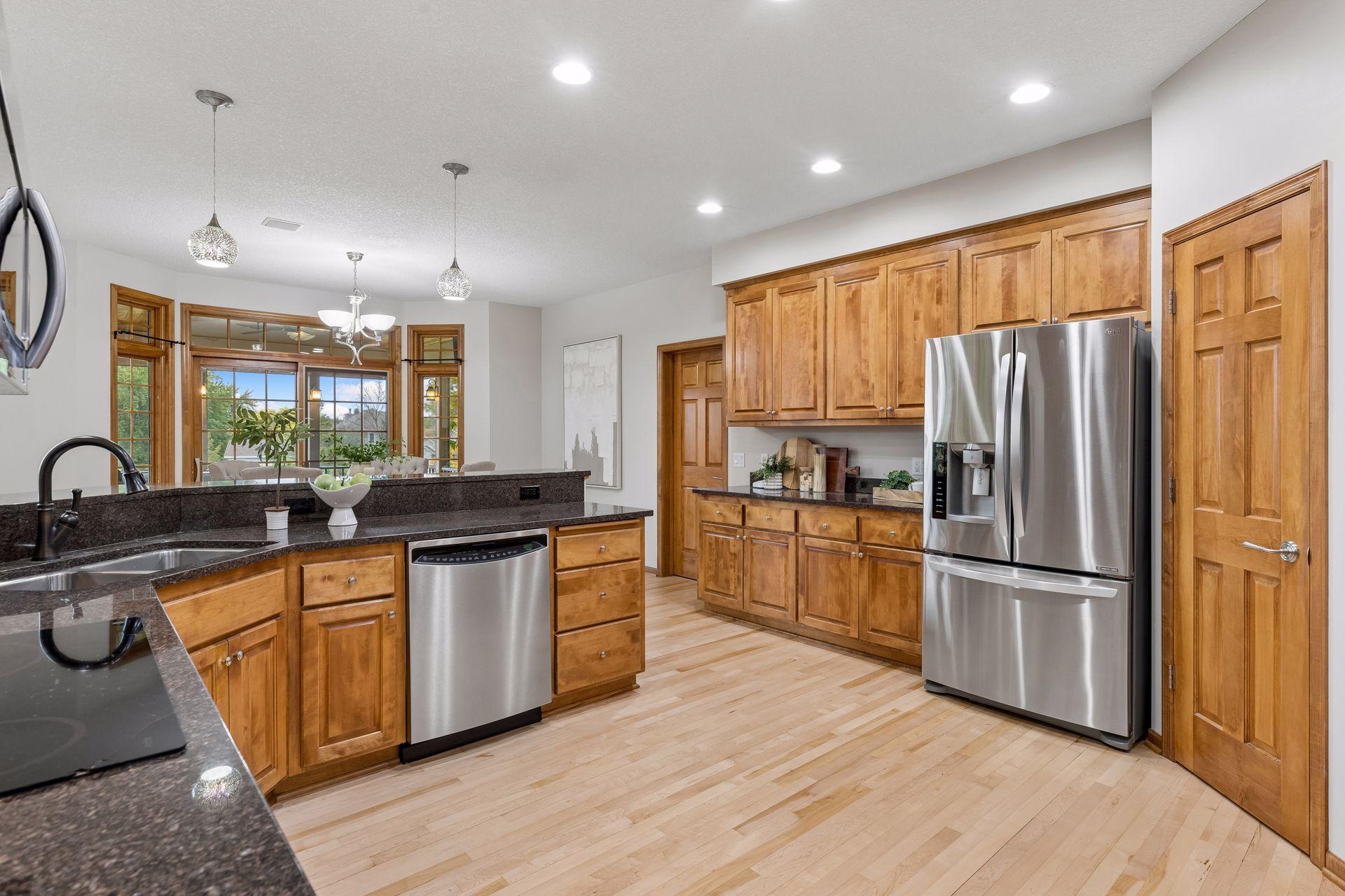 Large kitchen with Pantry