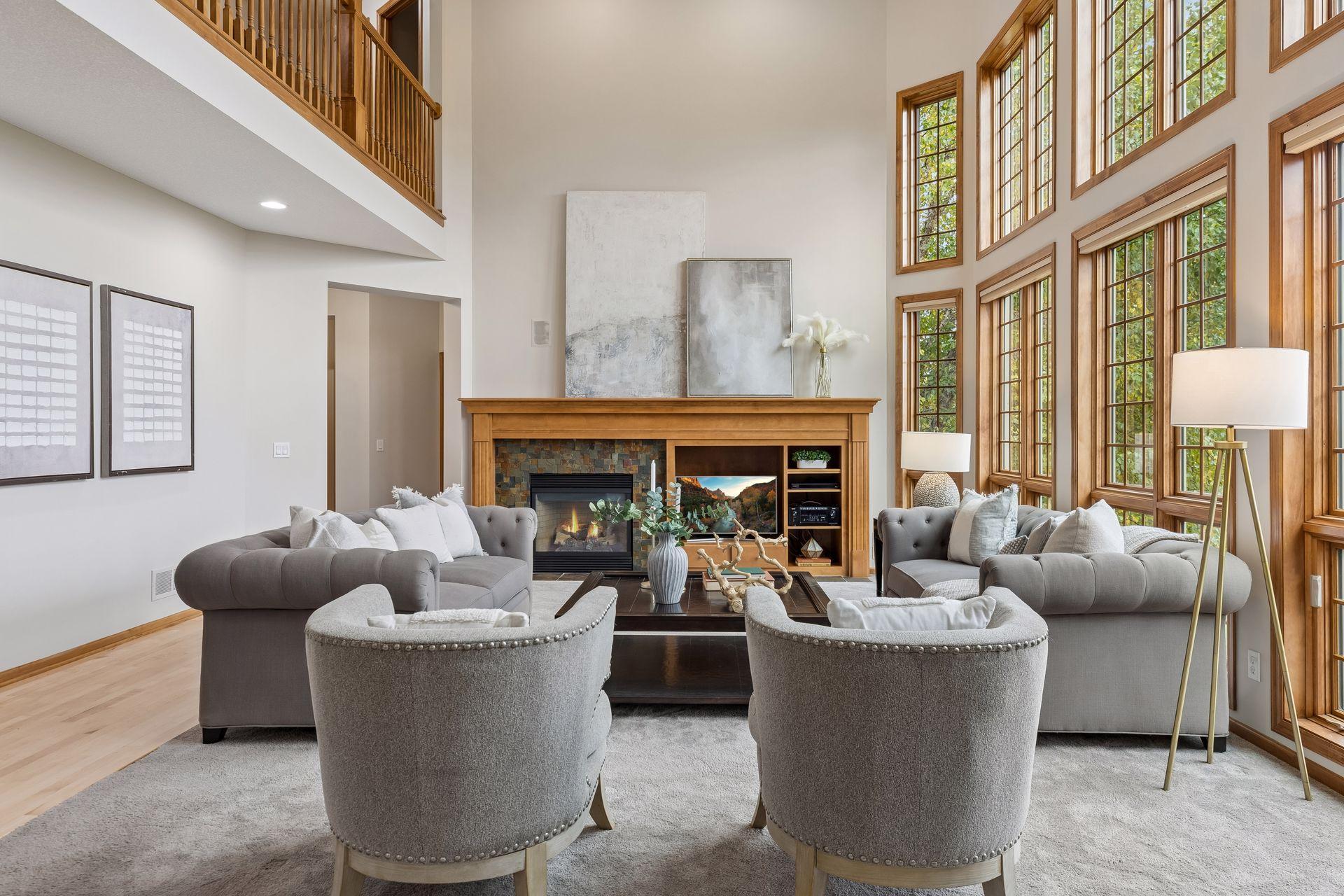 Large living room to entertain
