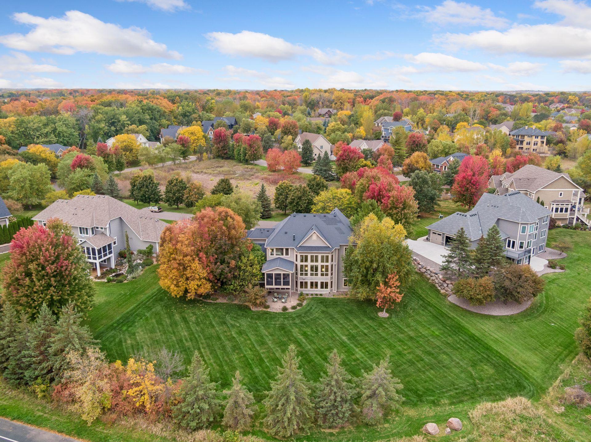 Private in front and backyard, stunning