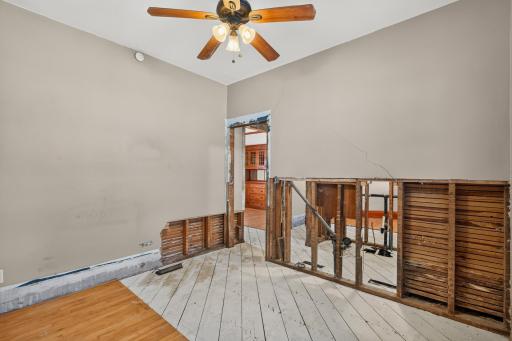 1007 Victoria Street N, Saint Paul, MN 55103