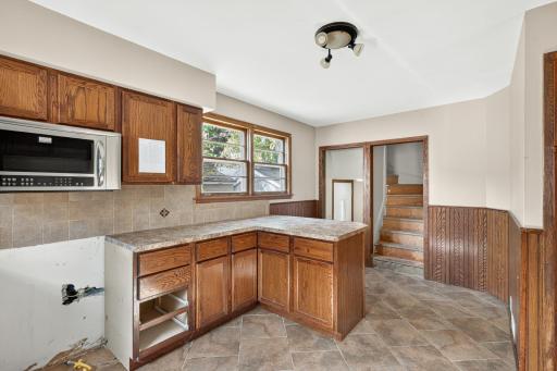 1007 Victoria Street N, Saint Paul, MN 55103