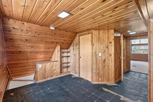 1007 Victoria Street N, Saint Paul, MN 55103
