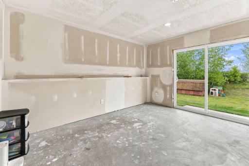 645 Highview Loop SE, Pine City, MN 55063