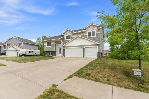 645 Highview Loop SE, Pine City, MN 55063