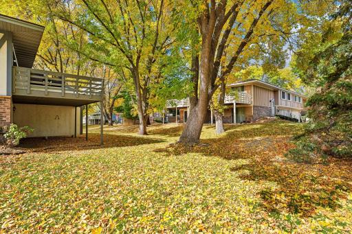 6852 Macbeth Circle, Woodbury, MN 55125