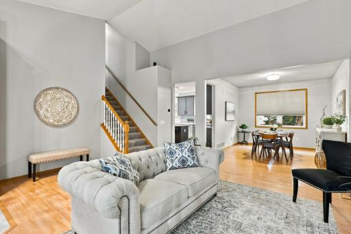 6621 Carlisle Curve, Shakopee, MN 55379