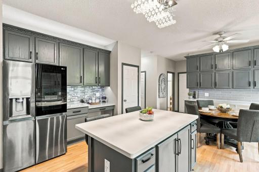 6621 Carlisle Curve, Shakopee, MN 55379