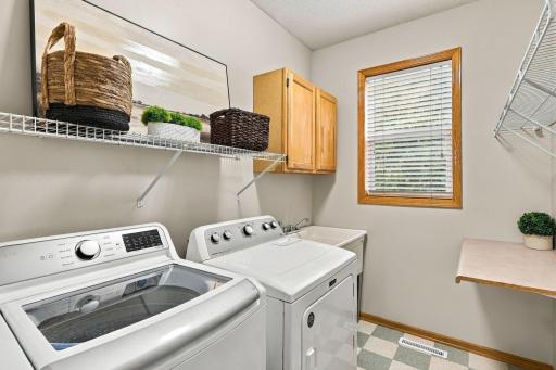 6621 Carlisle Curve, Shakopee, MN 55379