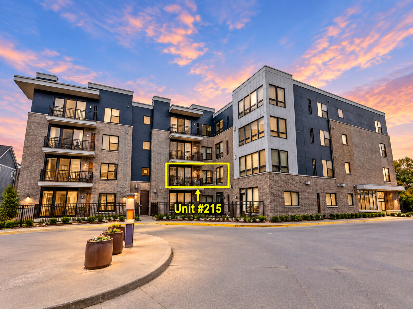 7601 Aldrich #215