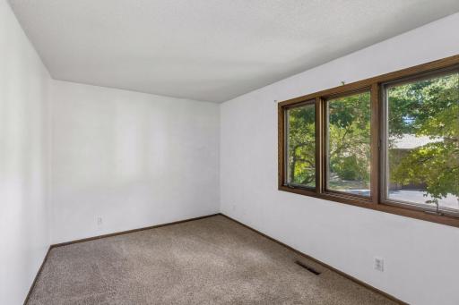 2677 Sumac Ridge, White Bear Lake, MN 55110