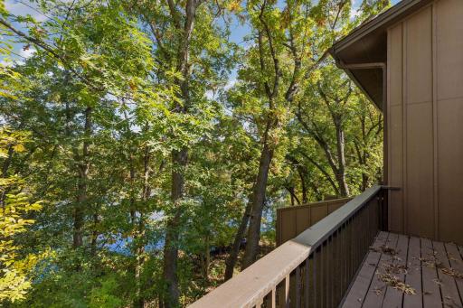 2677 Sumac Ridge, White Bear Lake, MN 55110