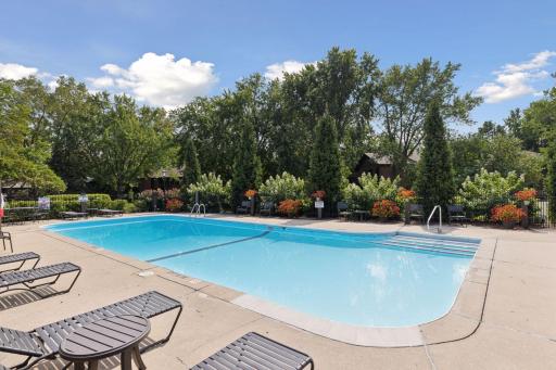 2677 Sumac Ridge, White Bear Lake, MN 55110