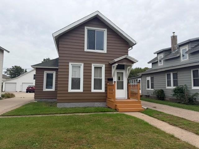 Property photo for 825 W 5th Street, Winona, MN 55987