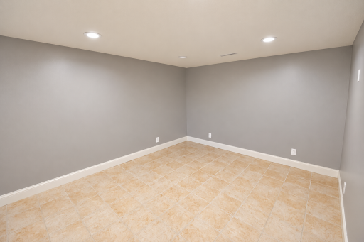 5006 W River Road NW, Rochester, MN 55901