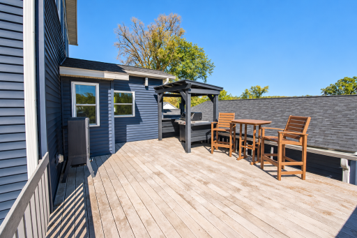 5006 W River Road NW, Rochester, MN 55901
