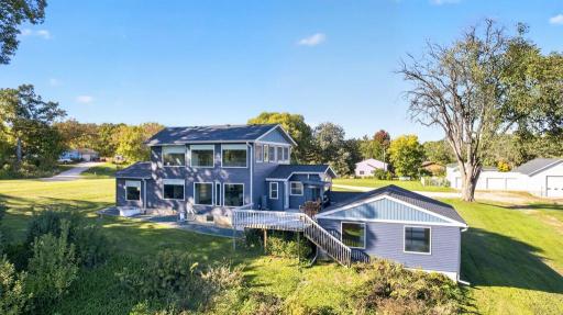 5006 W River Road NW, Rochester, MN 55901