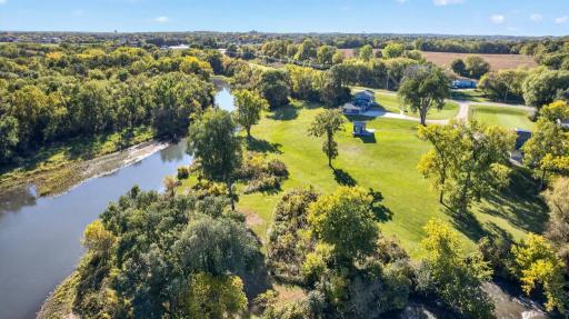 5006 W River Road NW, Rochester, MN 55901