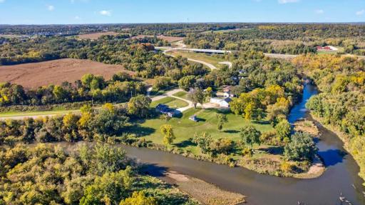 5006 W River Road NW, Rochester, MN 55901