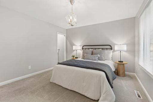 1860 Juneau Lane N, Plymouth, MN 55447
