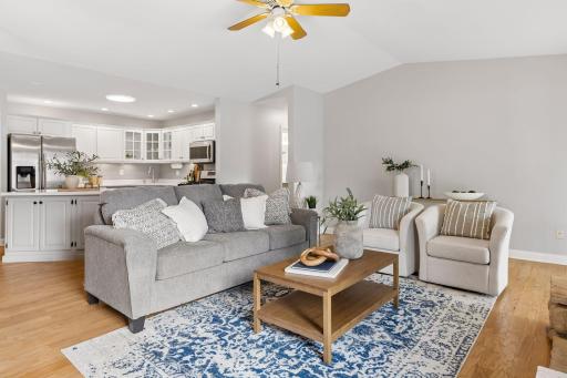 1860 Juneau Lane N, Plymouth, MN 55447