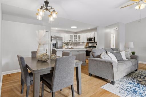 1860 Juneau Lane N, Plymouth, MN 55447
