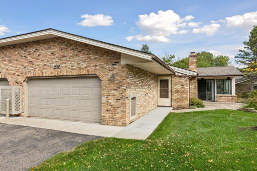 1860 Juneau Lane N, Plymouth, MN 55447