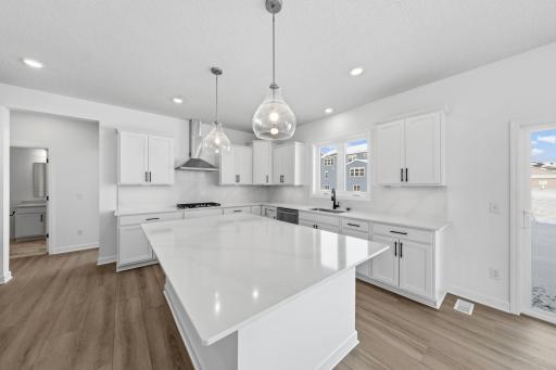 18356 Huntley Trail, Lakeville, MN 55044