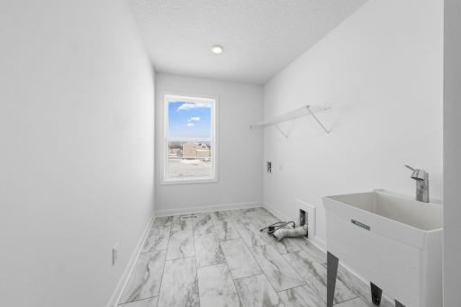 18356 Huntley Trail, Lakeville, MN 55044