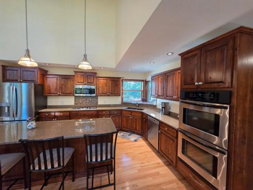 5013 Hidden Acres Circle, Saint Cloud, MN 56301