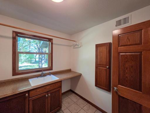 5013 Hidden Acres Circle, Saint Cloud, MN 56301
