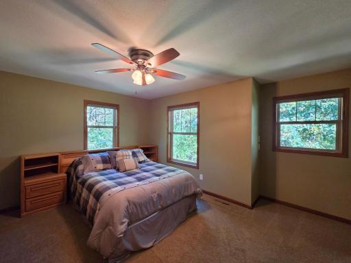 5013 Hidden Acres Circle, Saint Cloud, MN 56301