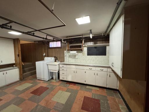 421 1st Street, Moose Lake, MN 55767