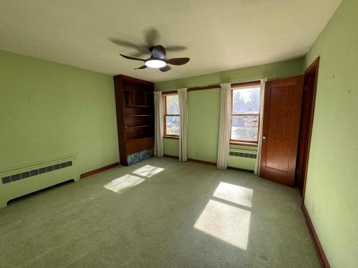Large Spacious Bedroom with Built-in Shelf