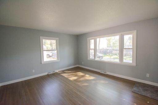2115 E River Road NE, Rochester, MN 55906