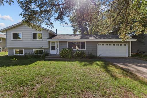 1600 131st Avenue NE, Blaine, MN 55449