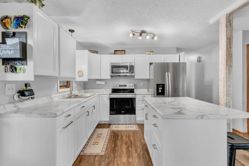 1221 13th Avenue SW, Willmar, MN 56201