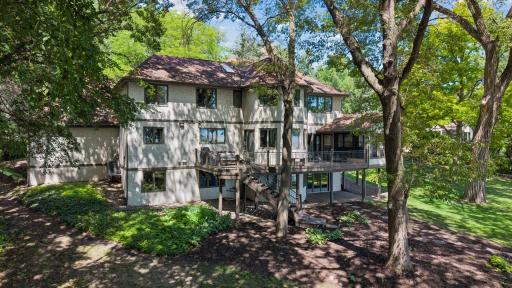 5720 Oakview Lane N, Plymouth, MN 55442