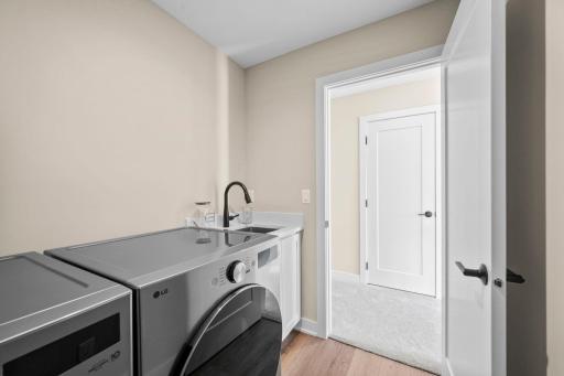 41315 Fairfax Lane, North Branch, MN 55056