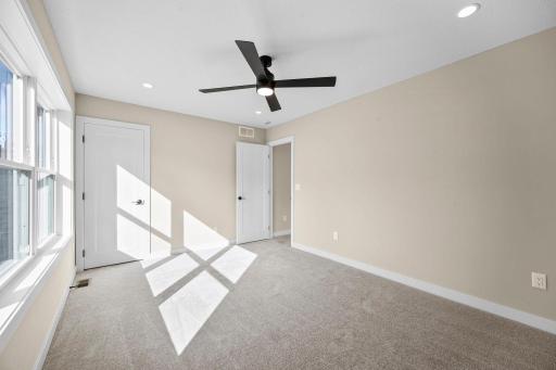 41315 Fairfax Lane, North Branch, MN 55056