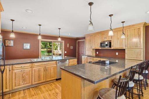 132 Quality Avenue S, Lakeland, MN 55043