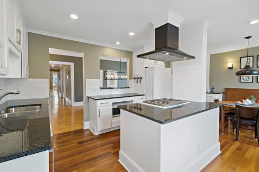 2407 Girard Avenue S, 6, Minneapolis, MN 55405